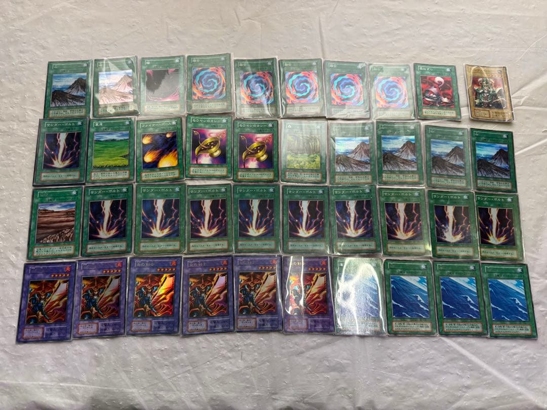 遊戯王　初期　スターターBOX 92枚2回くらいコンプリート　仕分済み