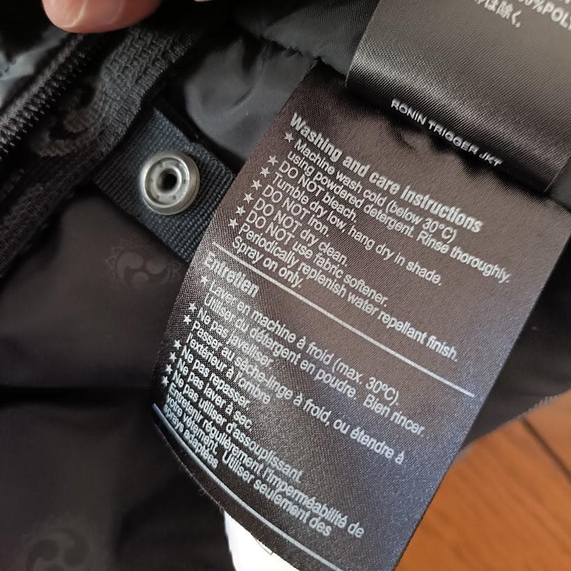 年代物 Burton Ronin スノーボードジャケット Mサイズ