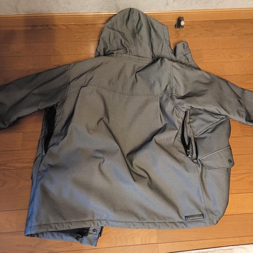 年代物 Burton Ronin スノーボードジャケット Mサイズ