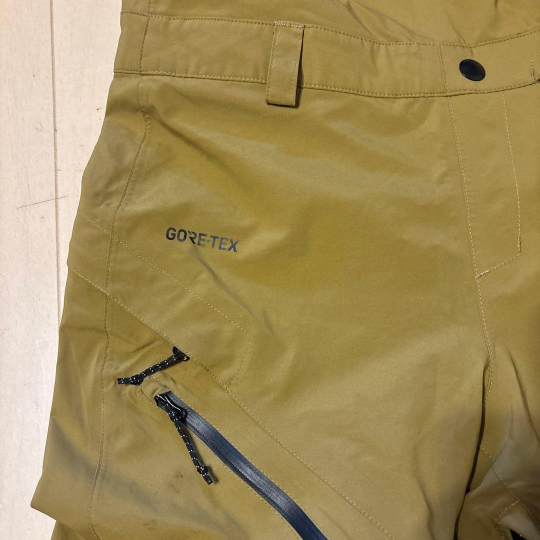 VOLCOM ボルコム　GORE-TEX スノーボードビブパンツ　レディースM
