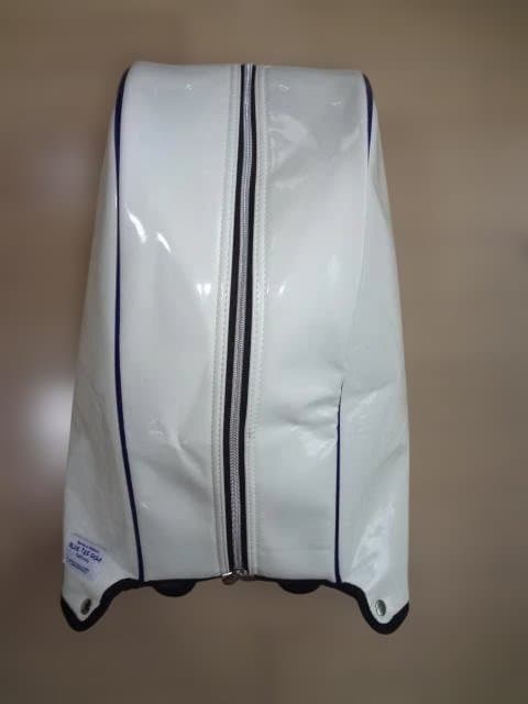 ブルーティー（BLUE TEE GOLF）スタンド式キャディバッグUSED美品