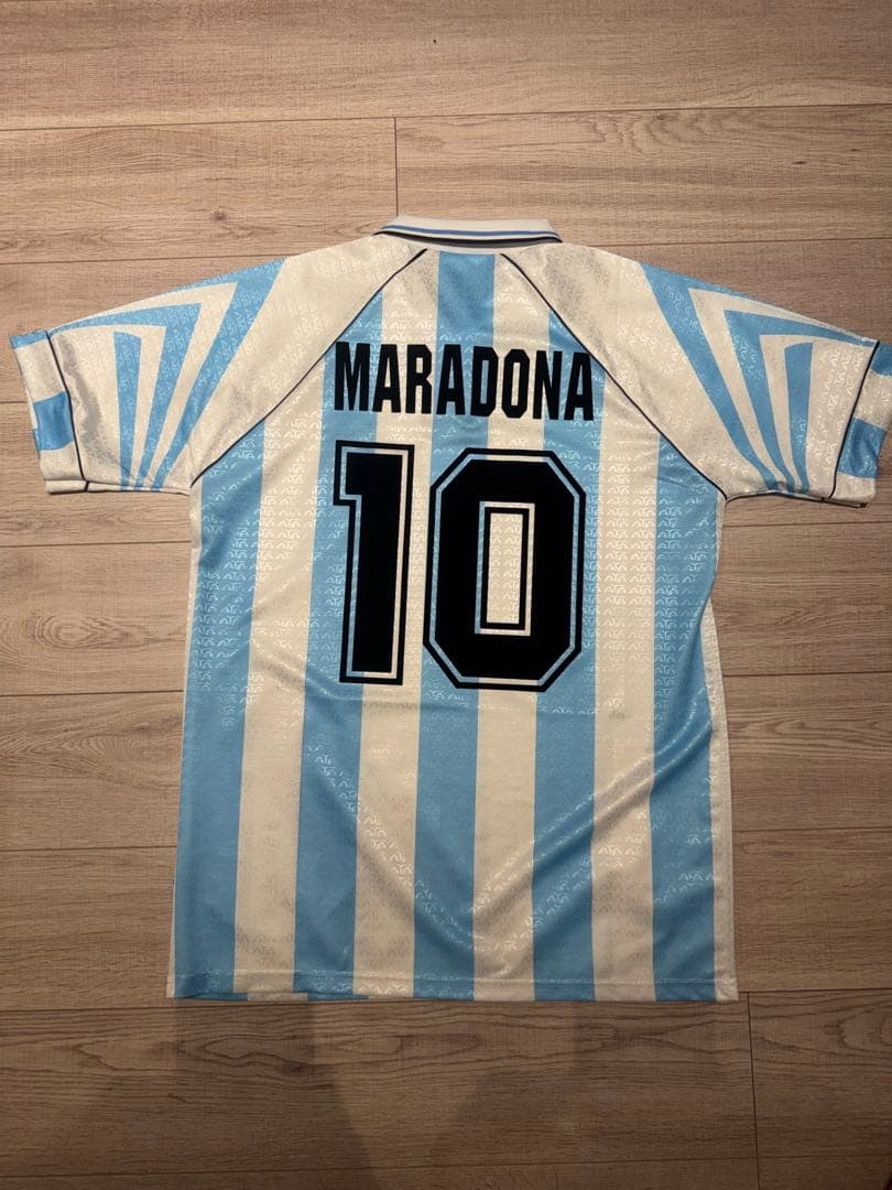 adidas アルゼンチン代表　サッカー　ユニフォーム　マラドーナ 10番
