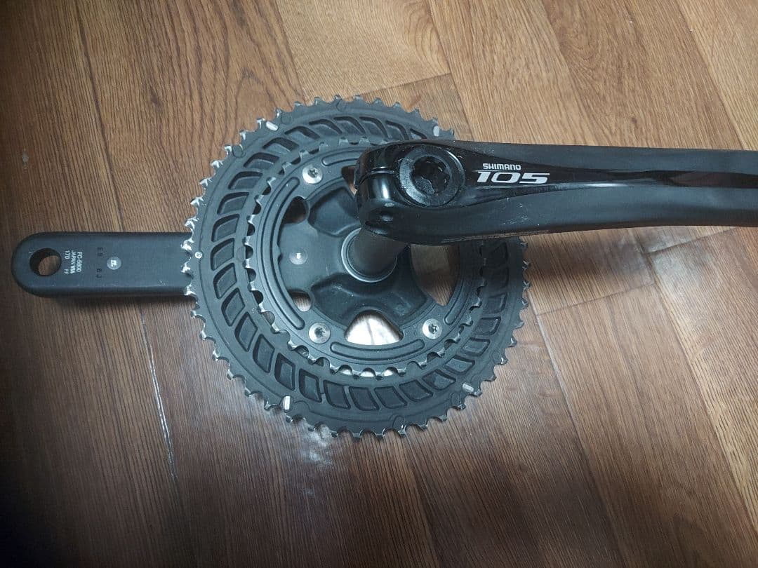 Shimano 105 FC-5800 クランク