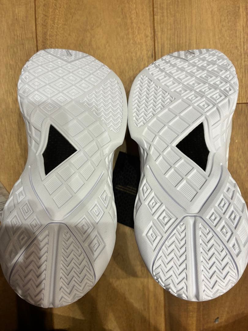 Kobe 3 Protro EP コービー3 プロトロ　アウトレット品　新品