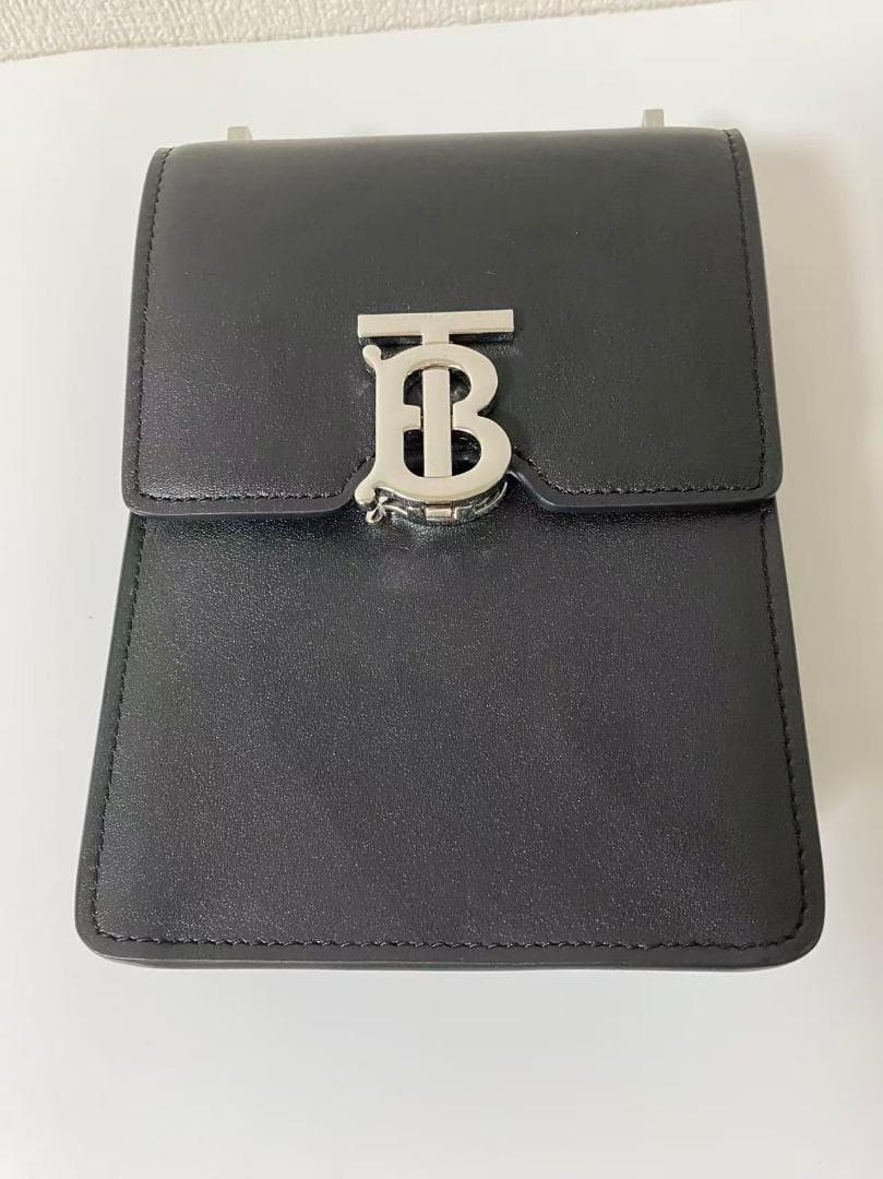 BURBERRY ブラック ショルダーバッグ