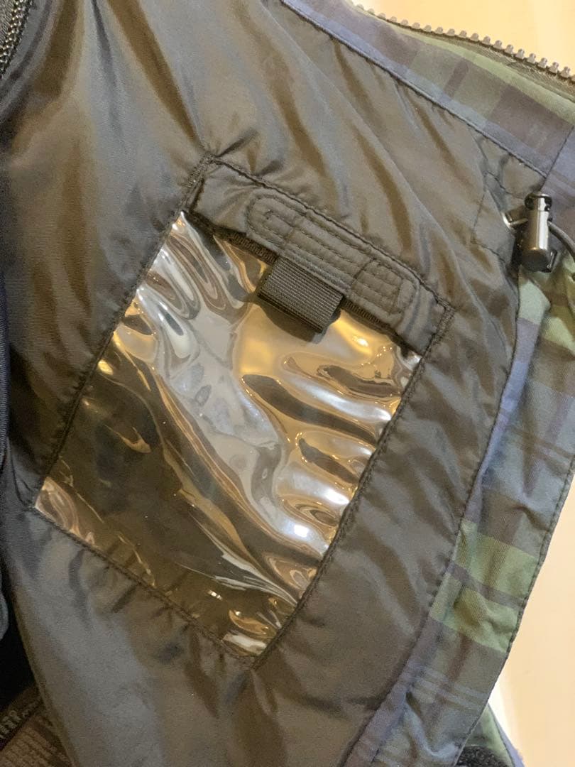 美品BURTON[ak] GORE-TEX スノーボードウェア