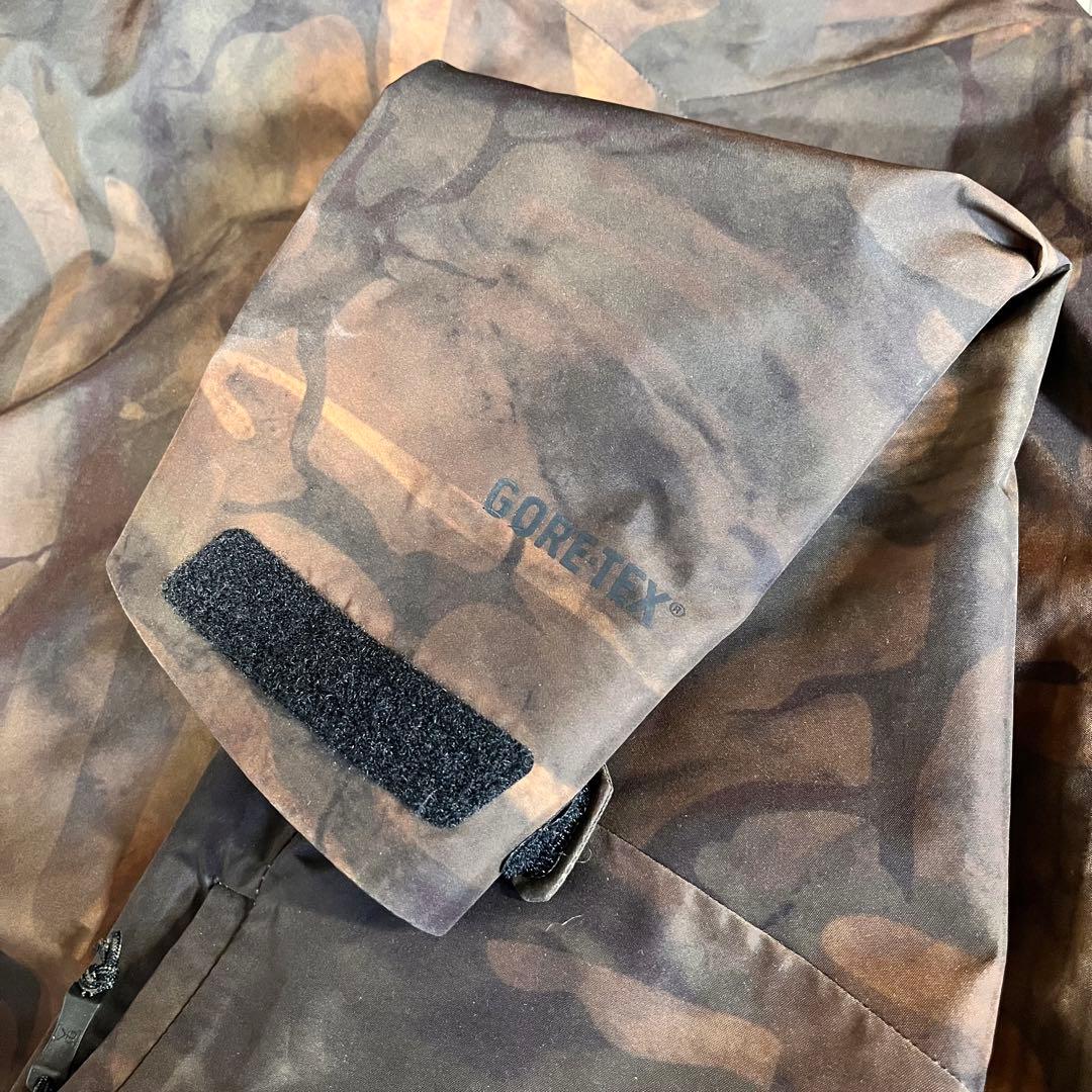 BURTON [ak] GORE-TEX® スノーボードジャケット XS カモ柄
