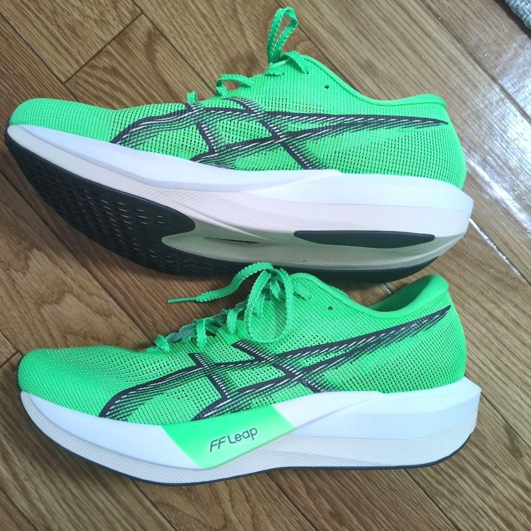 ASICS　マジックスピード５ ２８センチ