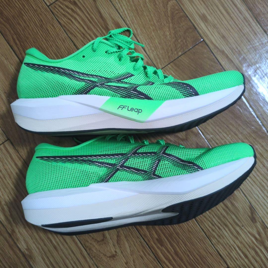 ASICS　マジックスピード５ ２８センチ