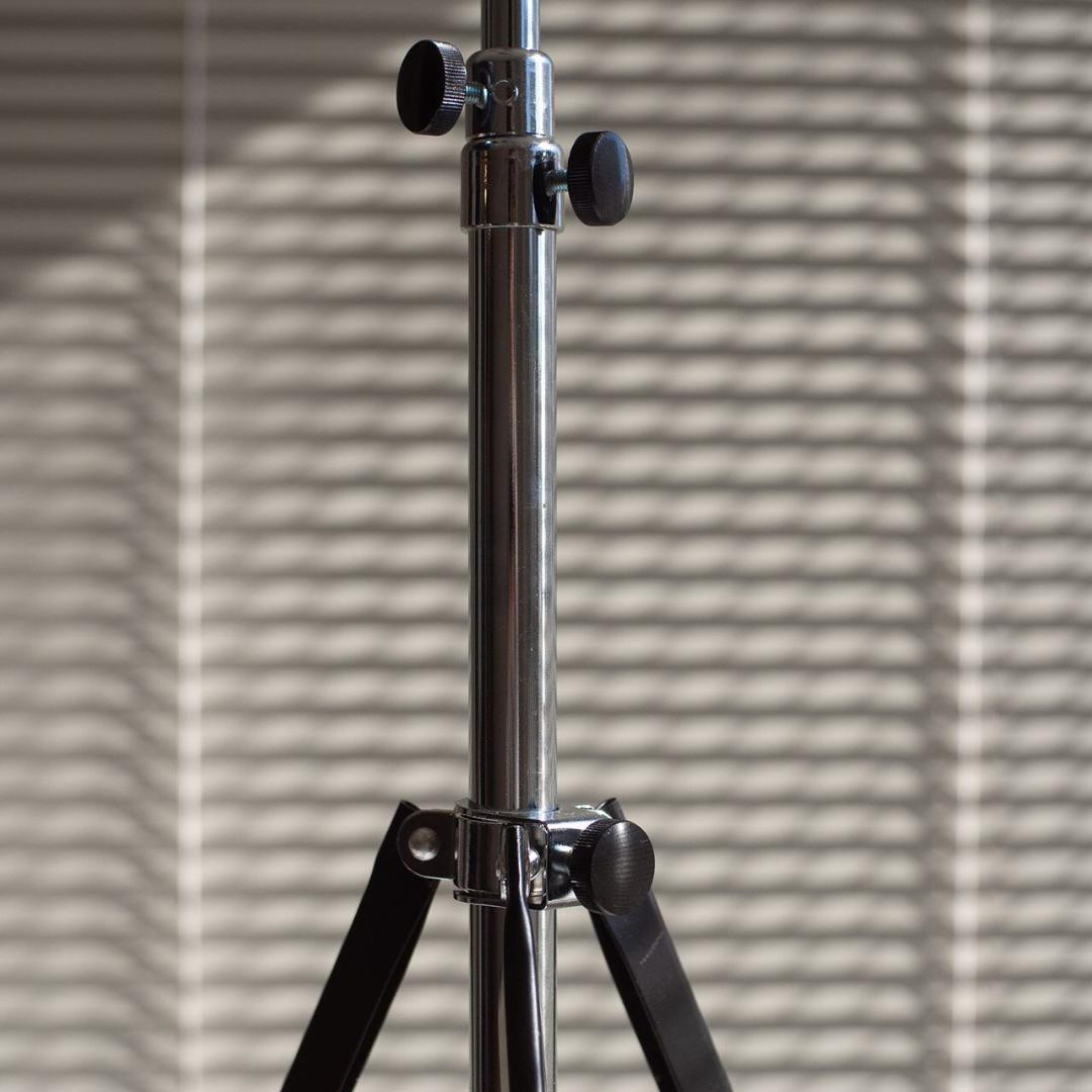 tripod floor light / 三脚フロアライト