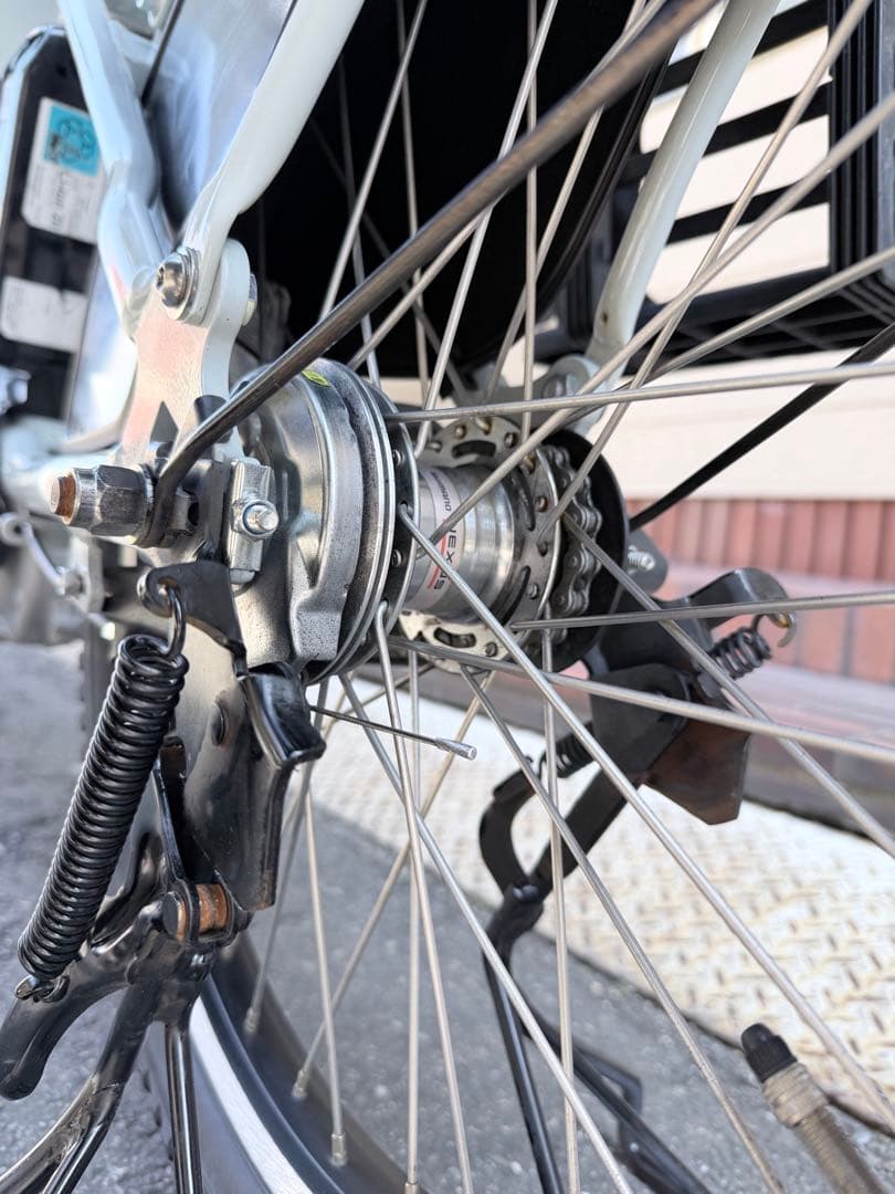 子供乗せ　3人　ブリヂストン　電動アシスト自転車 チャイルドシート付き