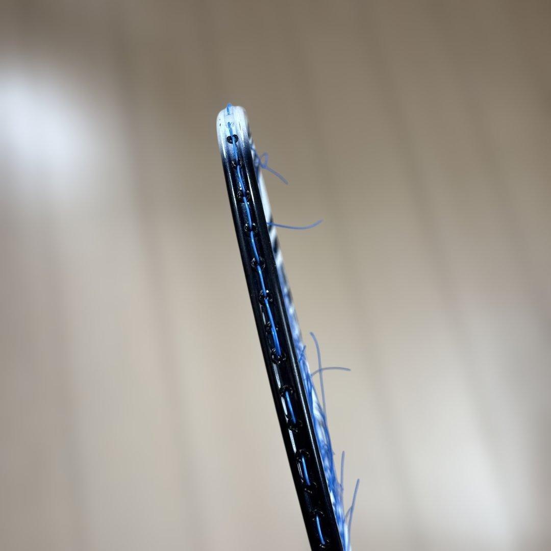 ヨネックスASTROX 99 PRO バドミントンラケット　4UG5