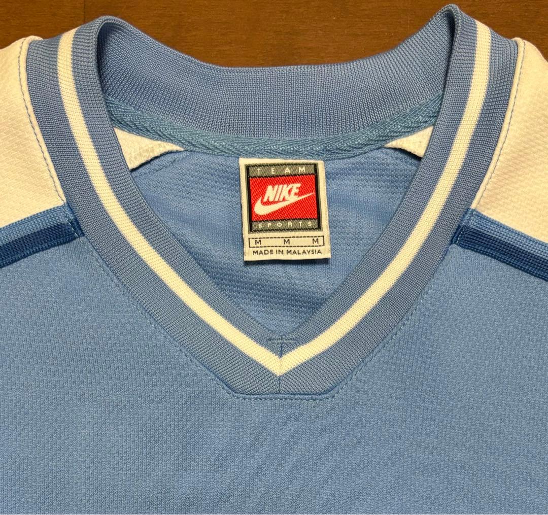 NIKE ノースカロライナ大 シューティングシャツ　※マイケル・ジョーダン出身大