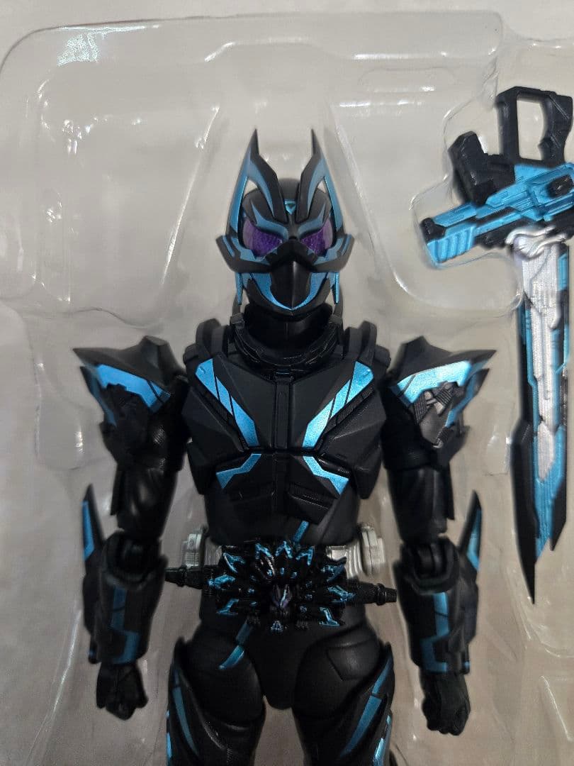 S.H.Figuarts 仮面ライダー Xギーツ　クロスギーツ