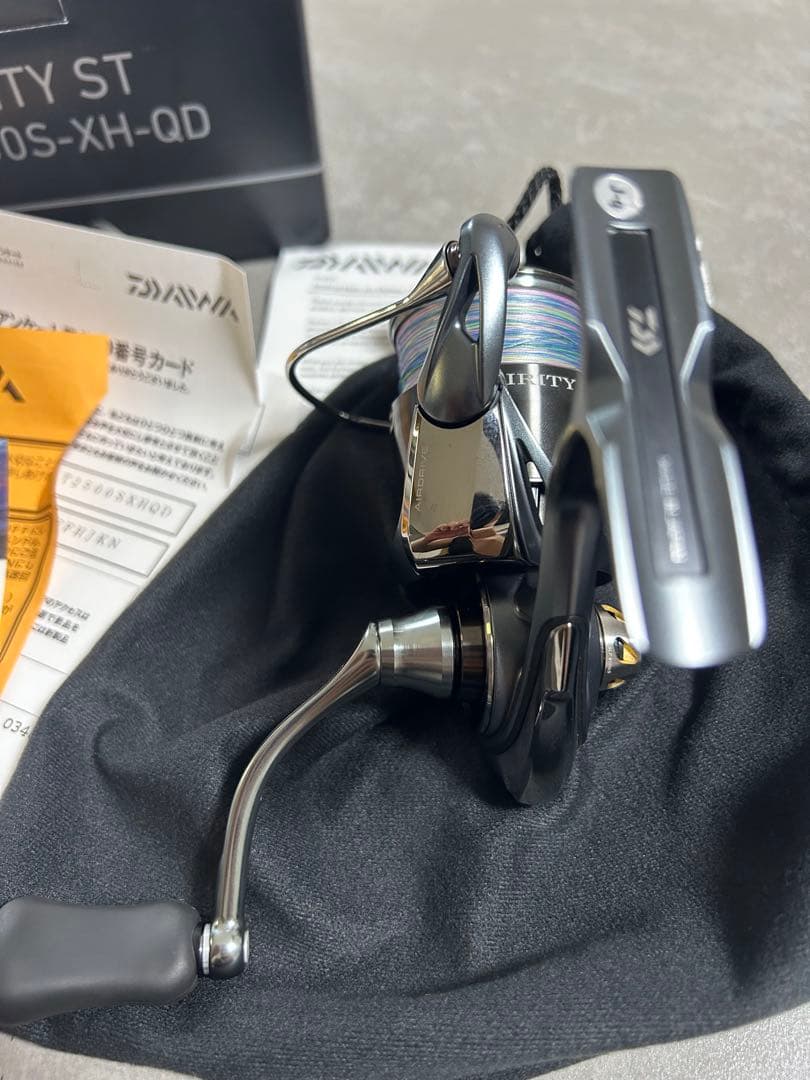 最終値下げDaiwa AIRITY ST LT2500S-XH-QD
