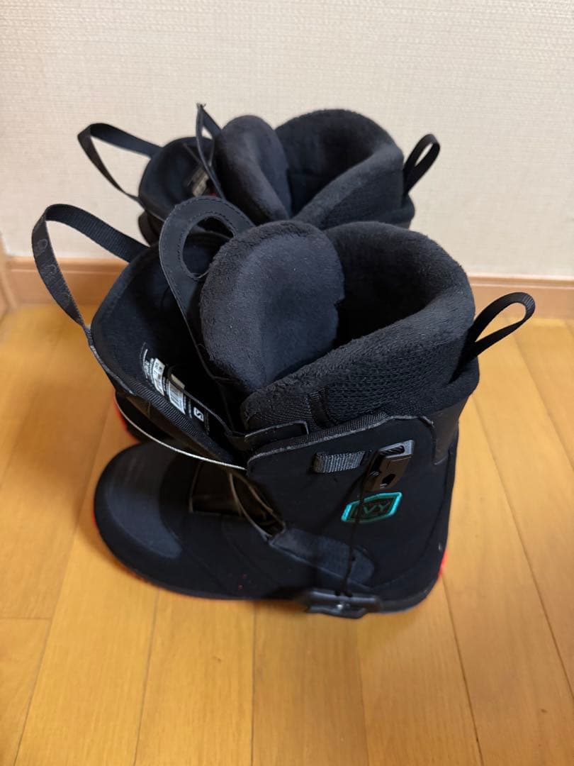 Salomon Ivy BOA SJ スノーボードブーツ