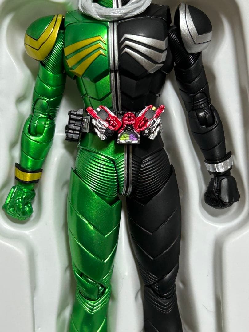 S.H.Figuarts 真骨彫製法　仮面ライダーW サイクロンスカル