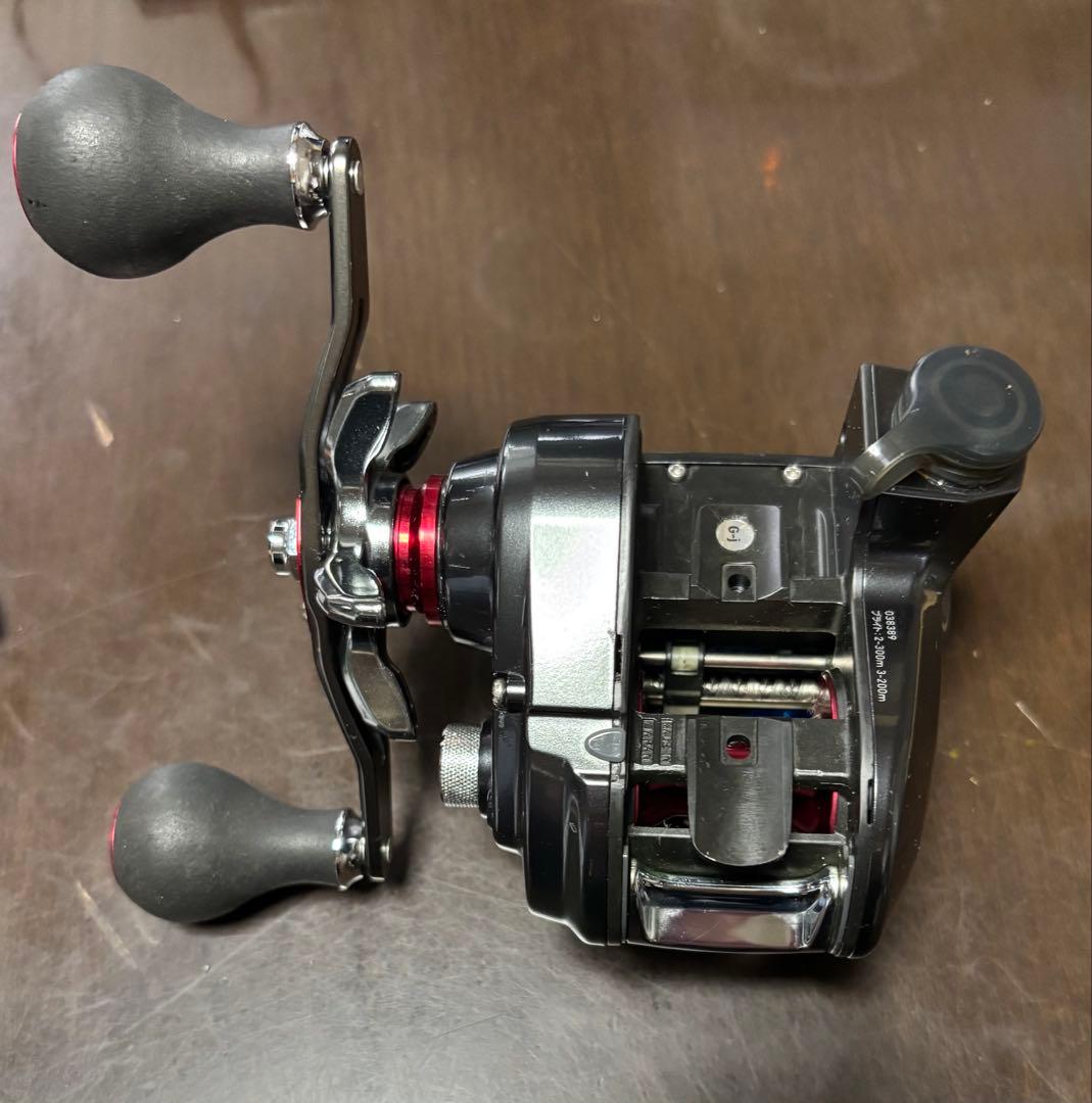 ダイワ20シーボーグ200J-DH+ハピソン電動リール用バッテリーYQ-105