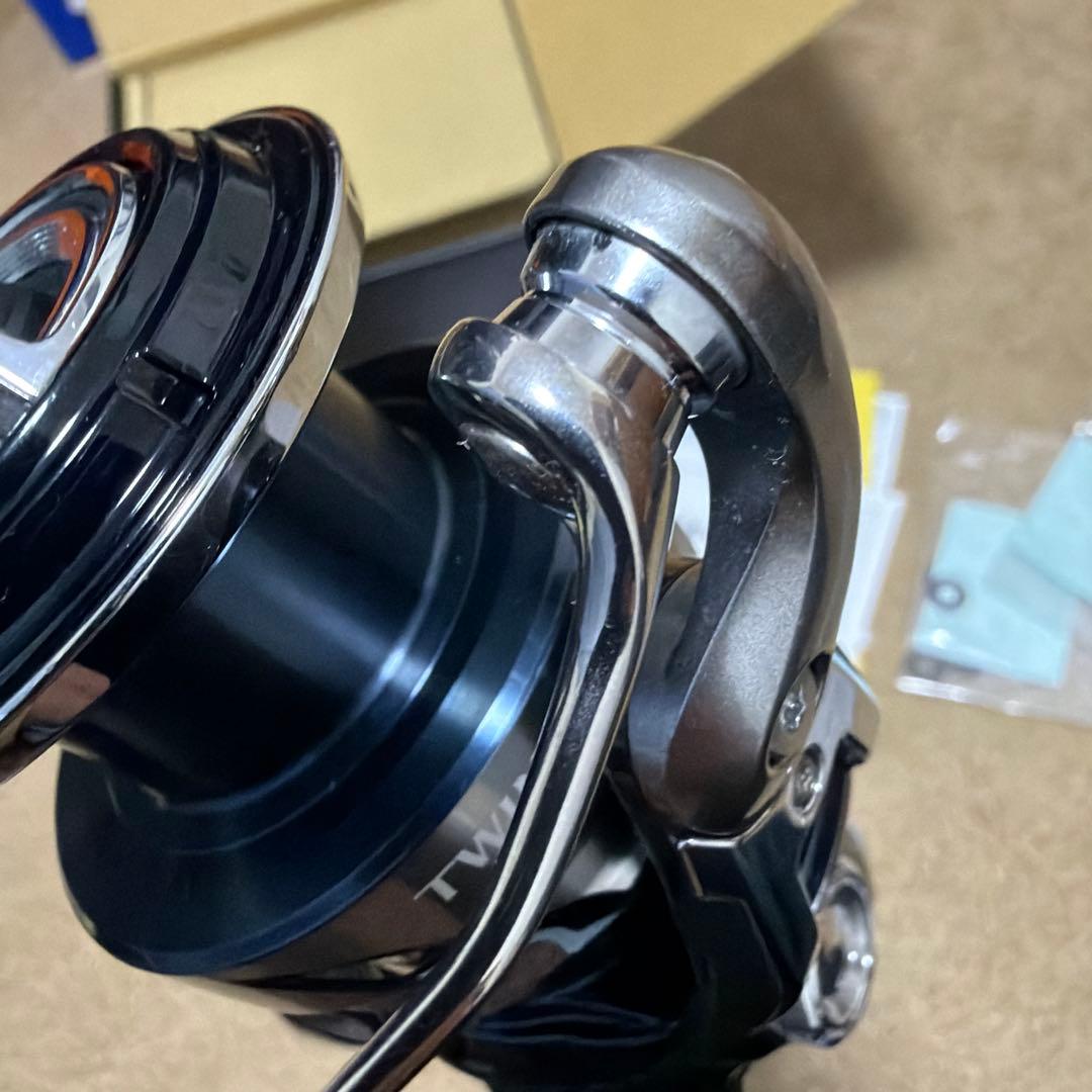 SHIMANO 21 TWIN POWER SW 6000HG スピニングリール