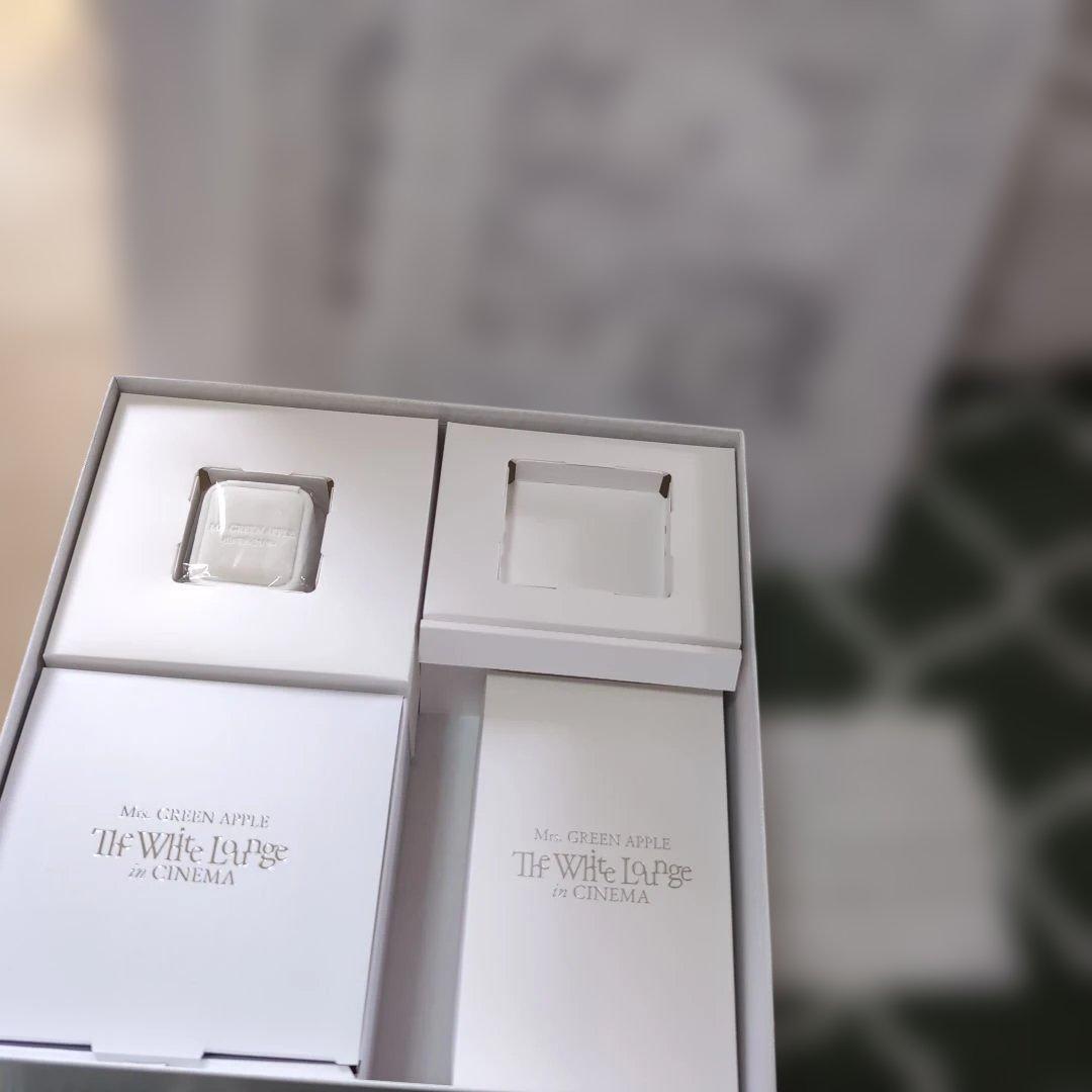 ミュージシャン Mr. GREEN APPLE The White Lounge BOX
