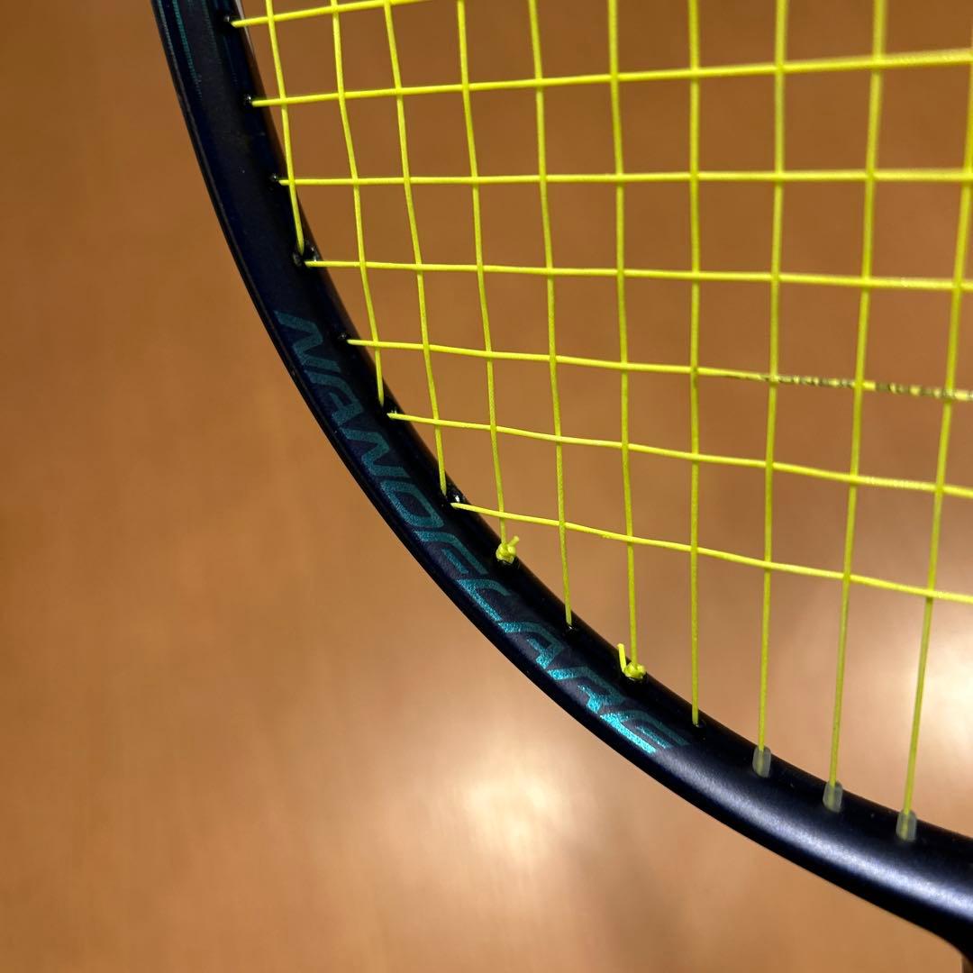 ラケット YONEX nanoflare700