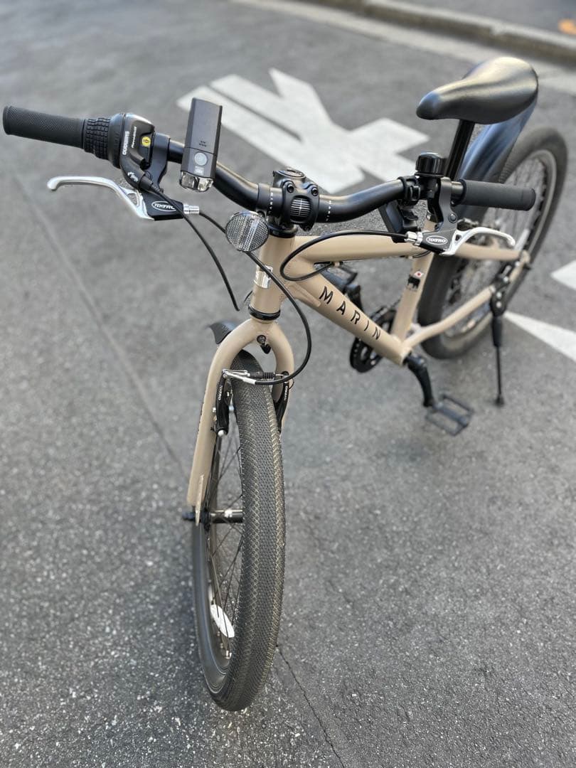 【KzkAkRynskKrnさん専用】MARIN 22インチ