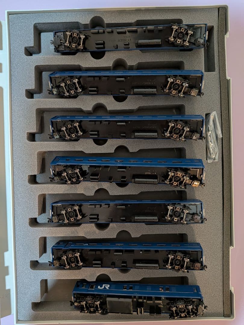【室内灯付き】TOMIX 92818 24系25形(銀帯)7両、単品8両計15両