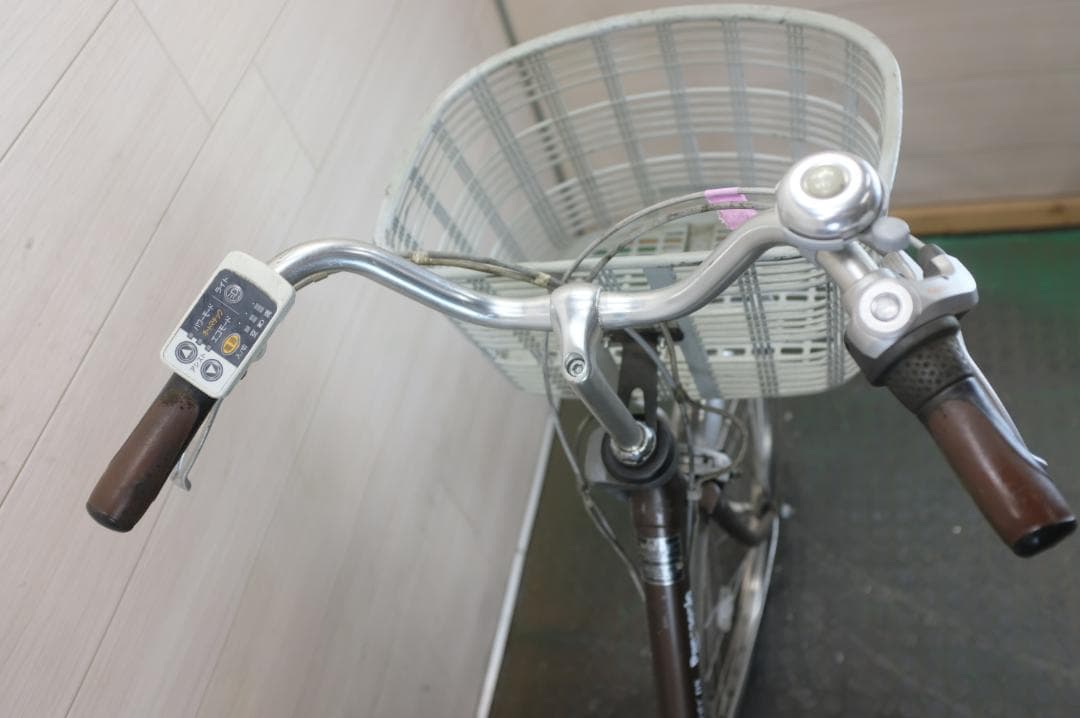 新基準　パナソニック　24インチ　3段　6.6Ah(5点灯）充電器あり