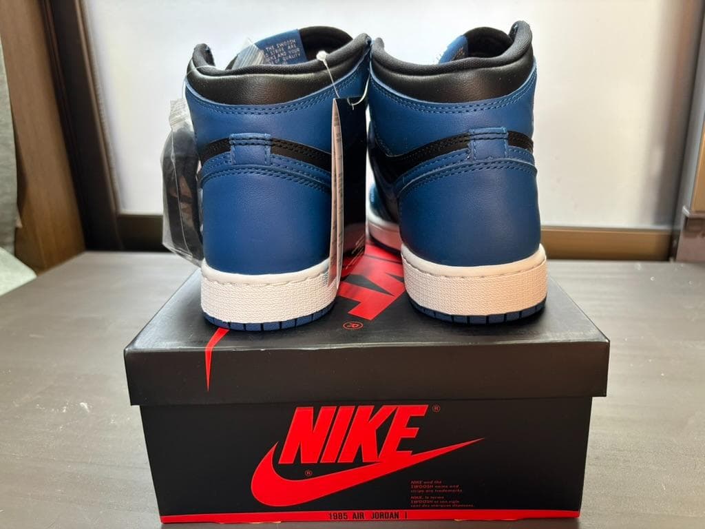 Nike Air Jordan 1 Retro High スニーカーMarina