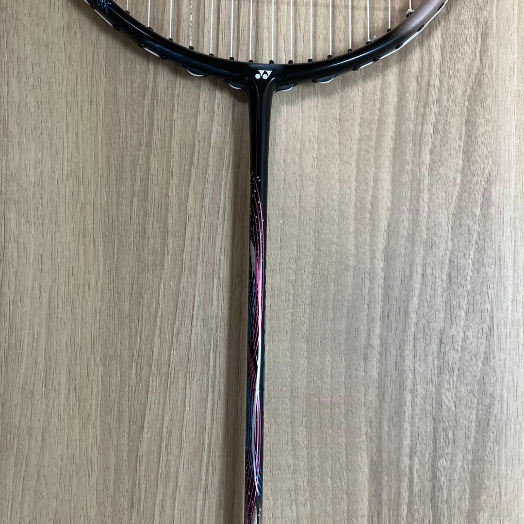 YONEX バドミントンラケット ASTROX 55A ブラック/ピンク