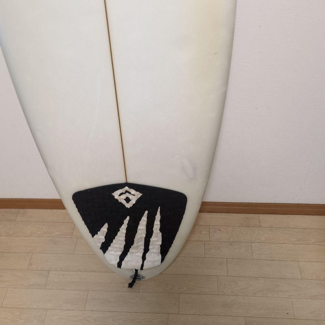 T.Patterson 「New Sun 5'6」中古ボード