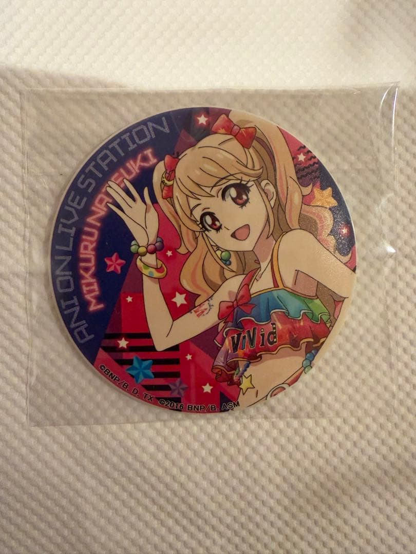 【夏樹みくる】アイカツ アニON マグネット付きバッジ