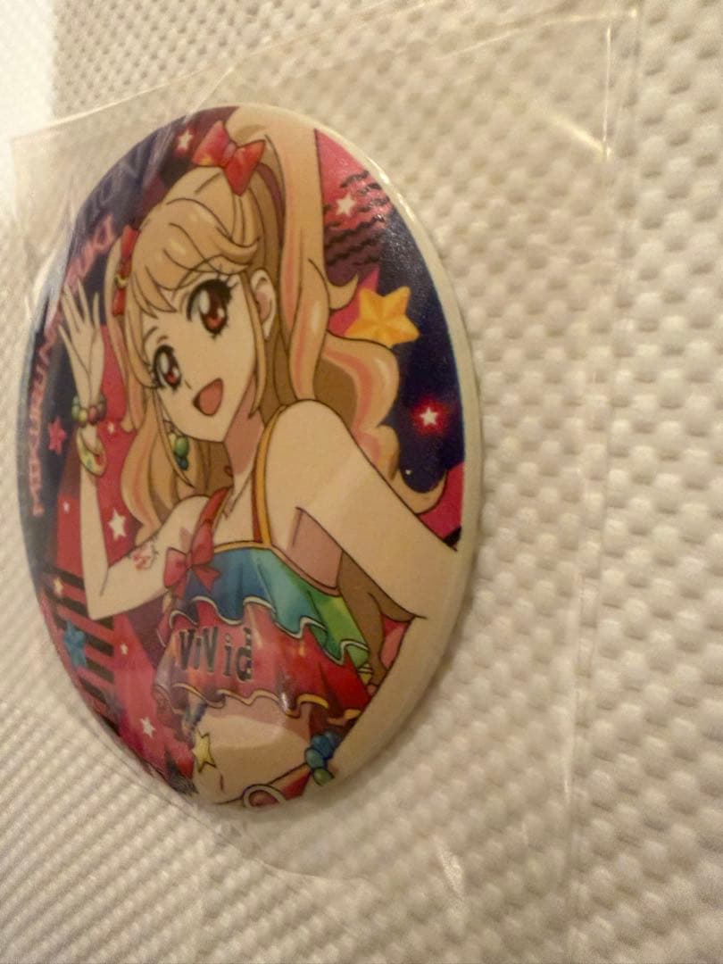 【夏樹みくる】アイカツ アニON マグネット付きバッジ