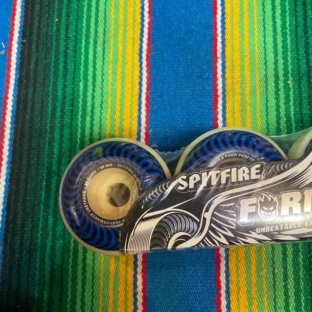 SPITFIRE FORMULA FOUR 99D ウィール 4個入り56mm
