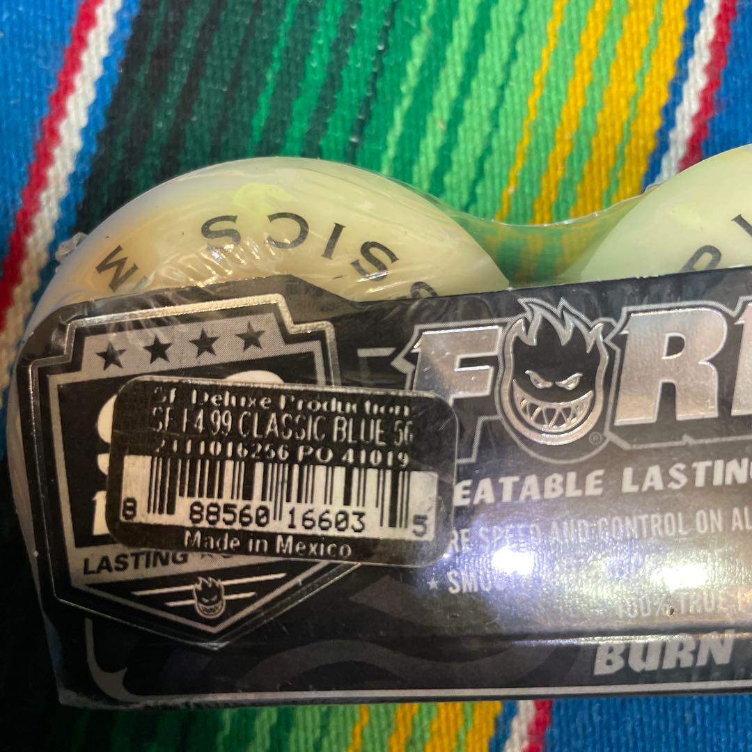 SPITFIRE FORMULA FOUR 99D ウィール 4個入り56mm
