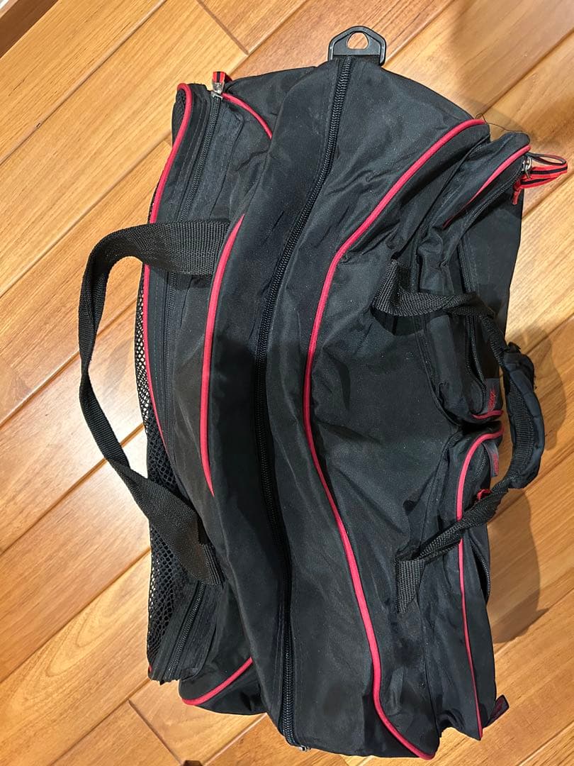 Nike スポーツバッグ ブラック/レッド 中型