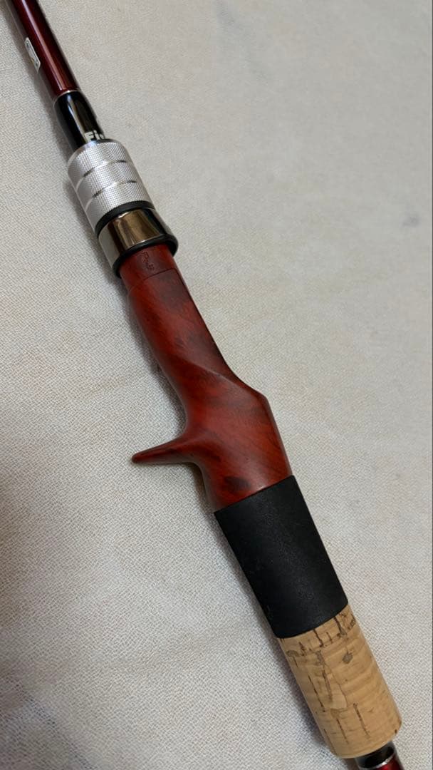 fishman beams lower 8.6L / ビームス　ローワー