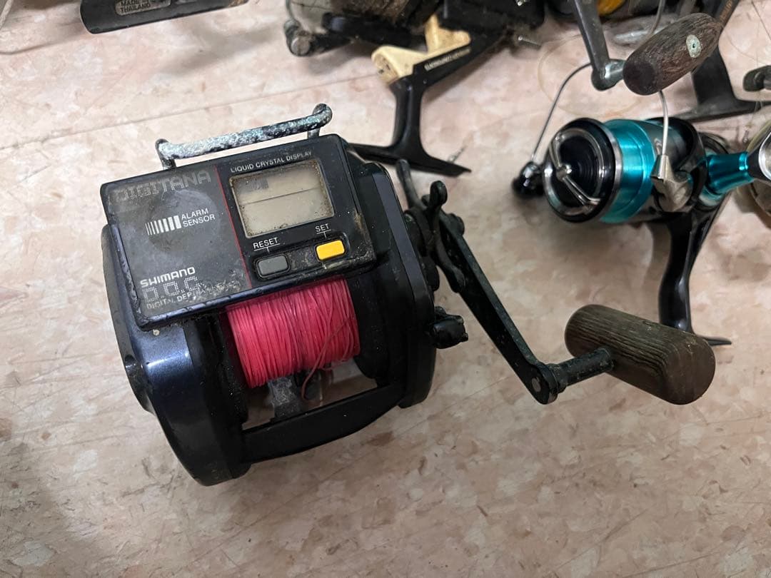 19個ジャンクリール　SHIMANO DAIWA などまとめ売り