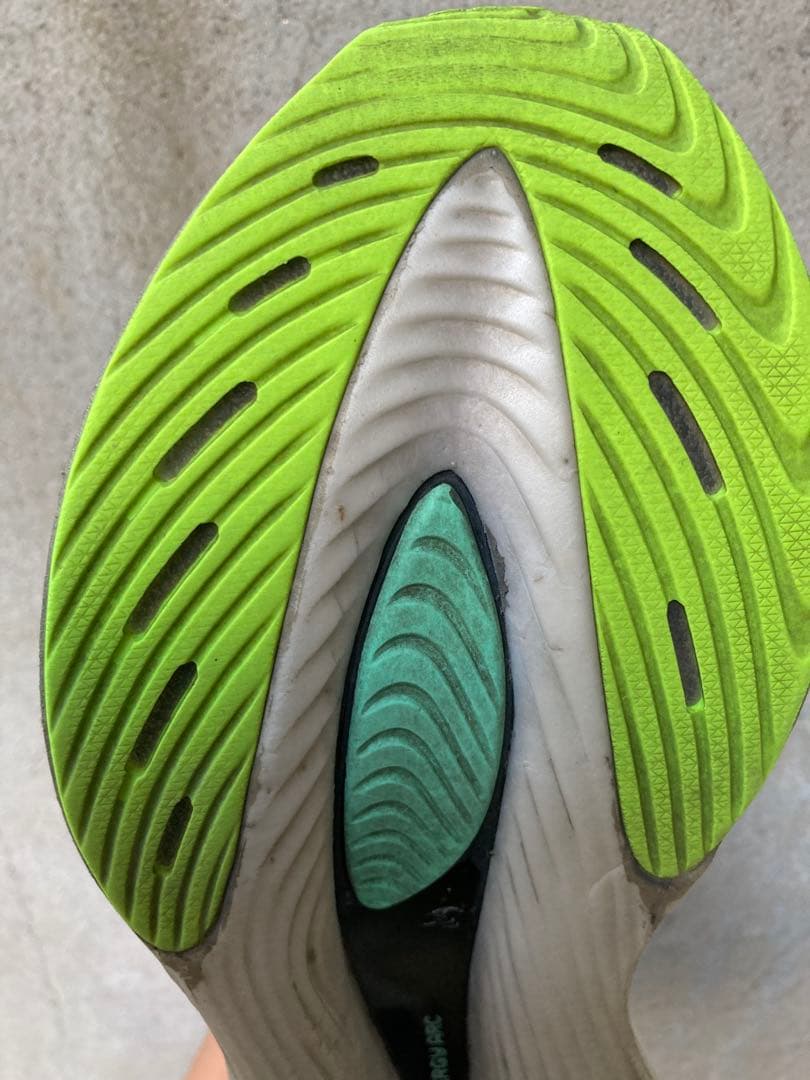 New Balance FC SC Elite ランニングシューズ