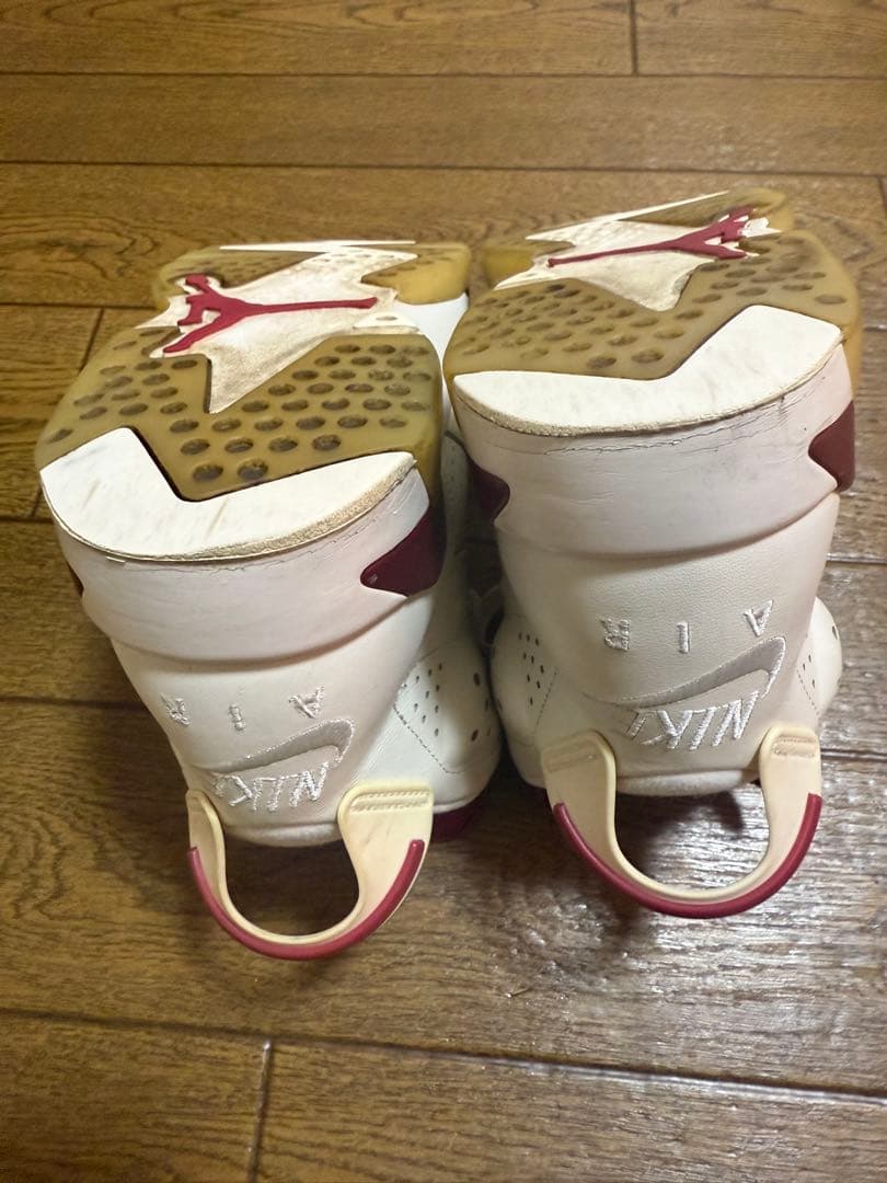 Nike Air Jordan 6 ホワイト/マルーン