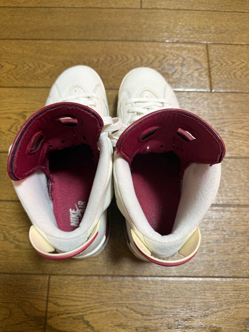 Nike Air Jordan 6 ホワイト/マルーン