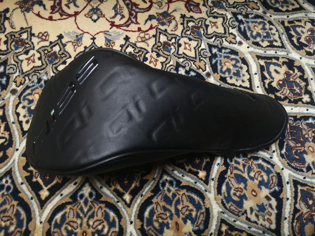 日本正規品 qi35 10.5° デザイナー ブラック
