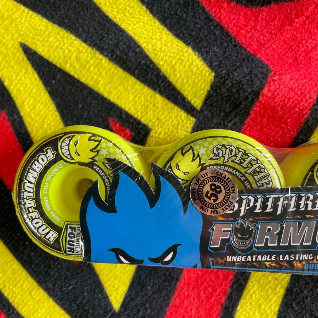 スケートボード SPITFIRE FORMULA FOUR 99 DURO 58mm