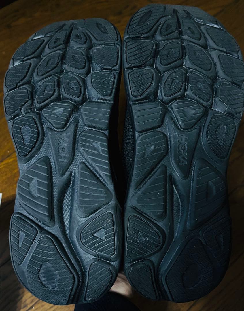 美品　Hoka ホカオネオネ クリフトン10スニーカー 26cmブラック