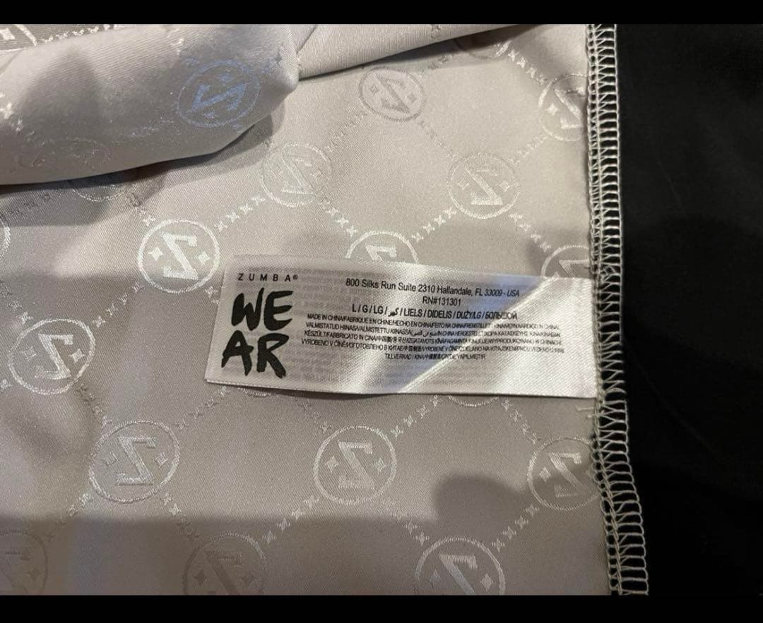 超美品！ZUMBA 正規品　ズンバ　半袖　トップス　サイズL