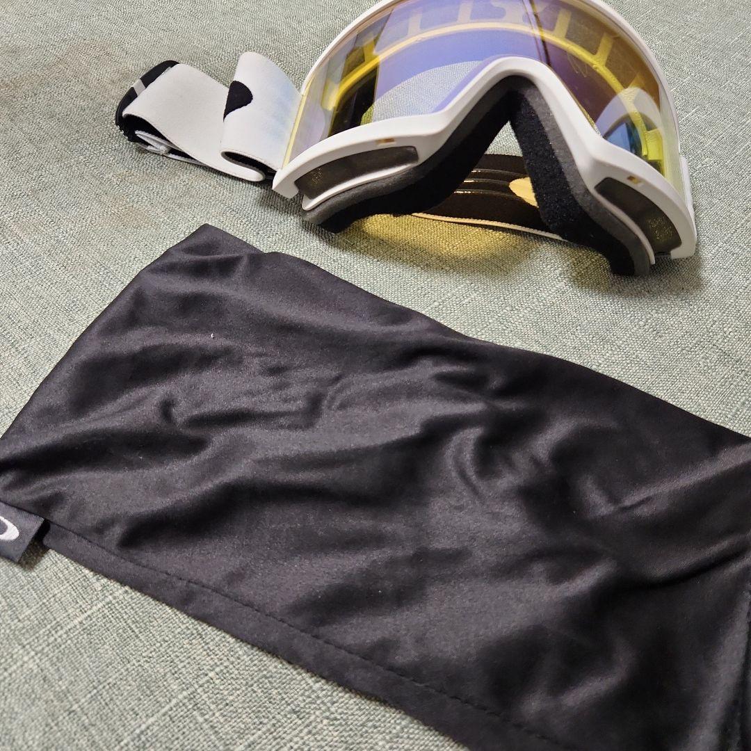 Oakley ゴーグル 白色フレーム