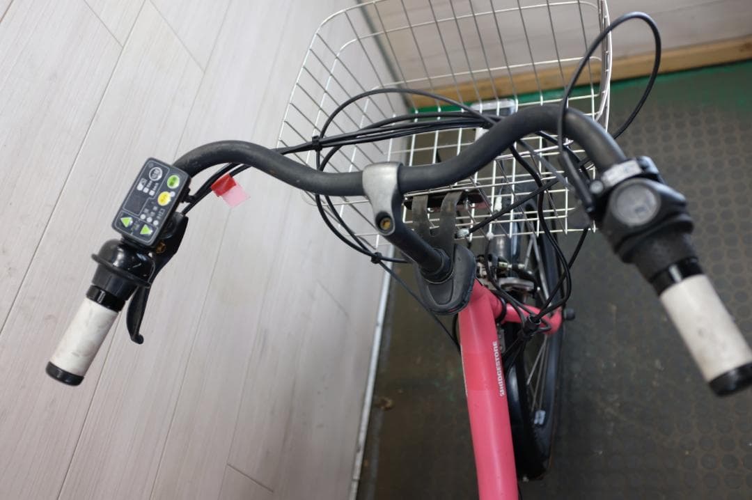 電動自転車ブリヂスト　アシスタ　20インチ　3段　8.7Ah充電器あり