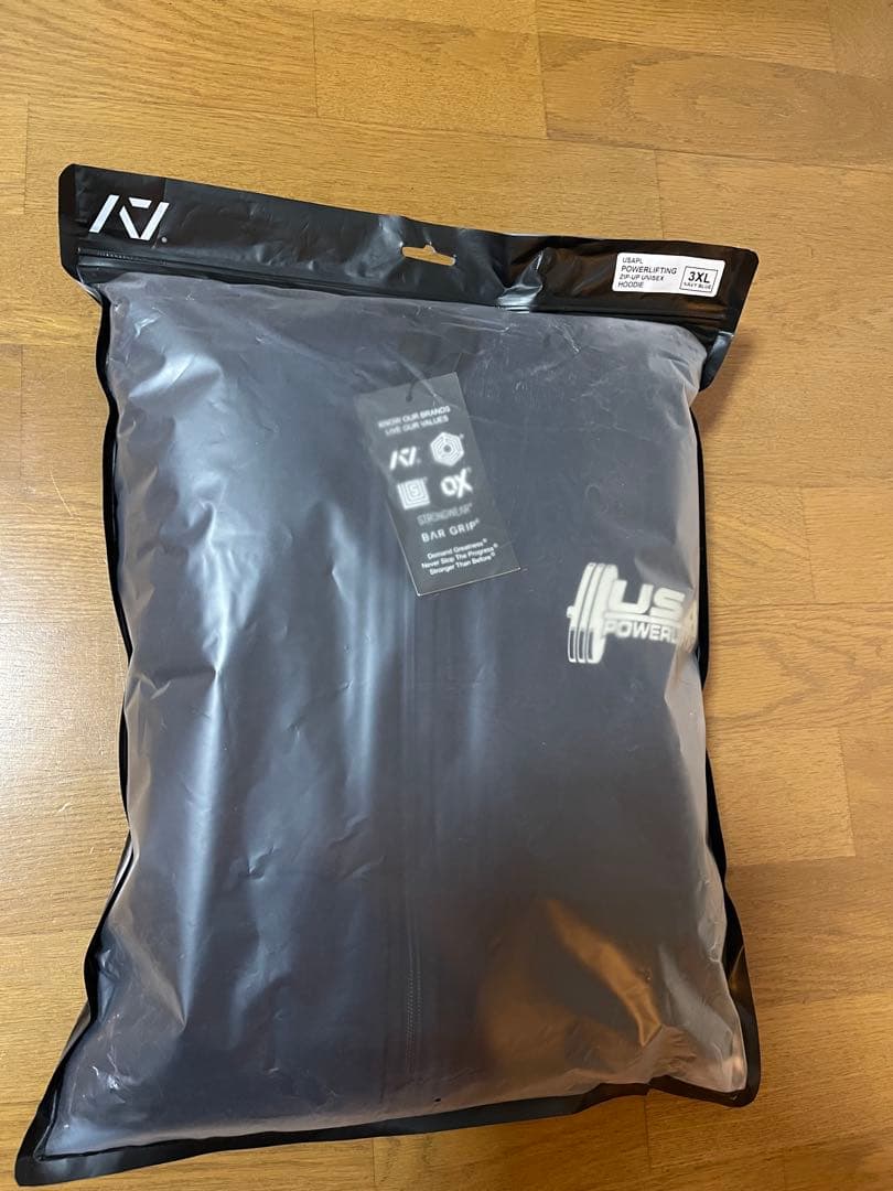 <期間限定値下げ　3/21迄> 新品　A7 パワーリフティングパーカー 3XL