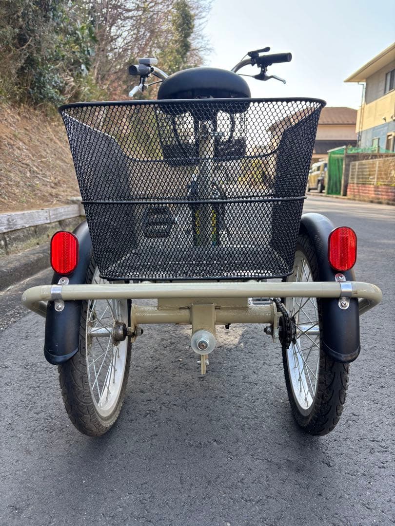 ★電動アシスト三輪車 アクティブ プラス　前後バスケット★