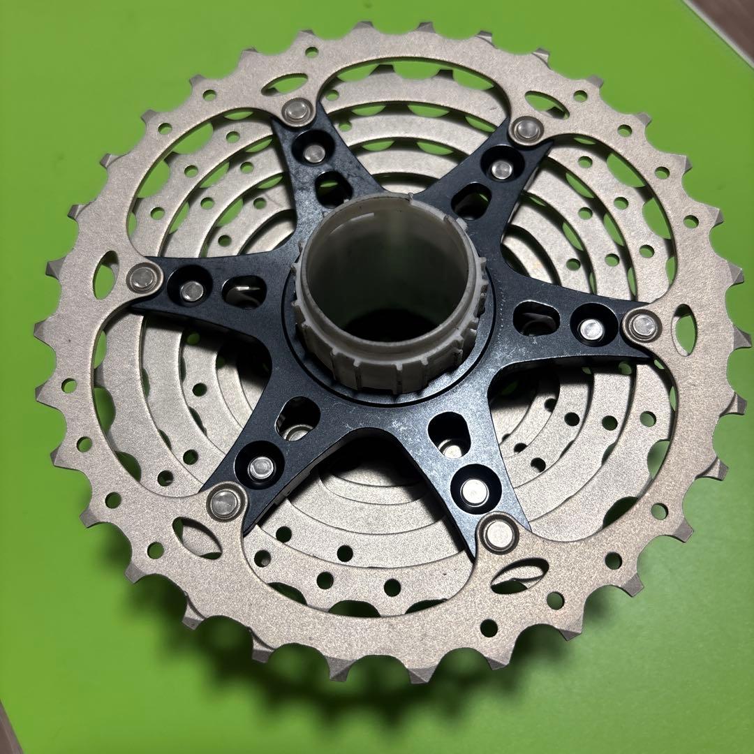 【未使用】Shimano Ultegra CS-R8000 11-32T 11速